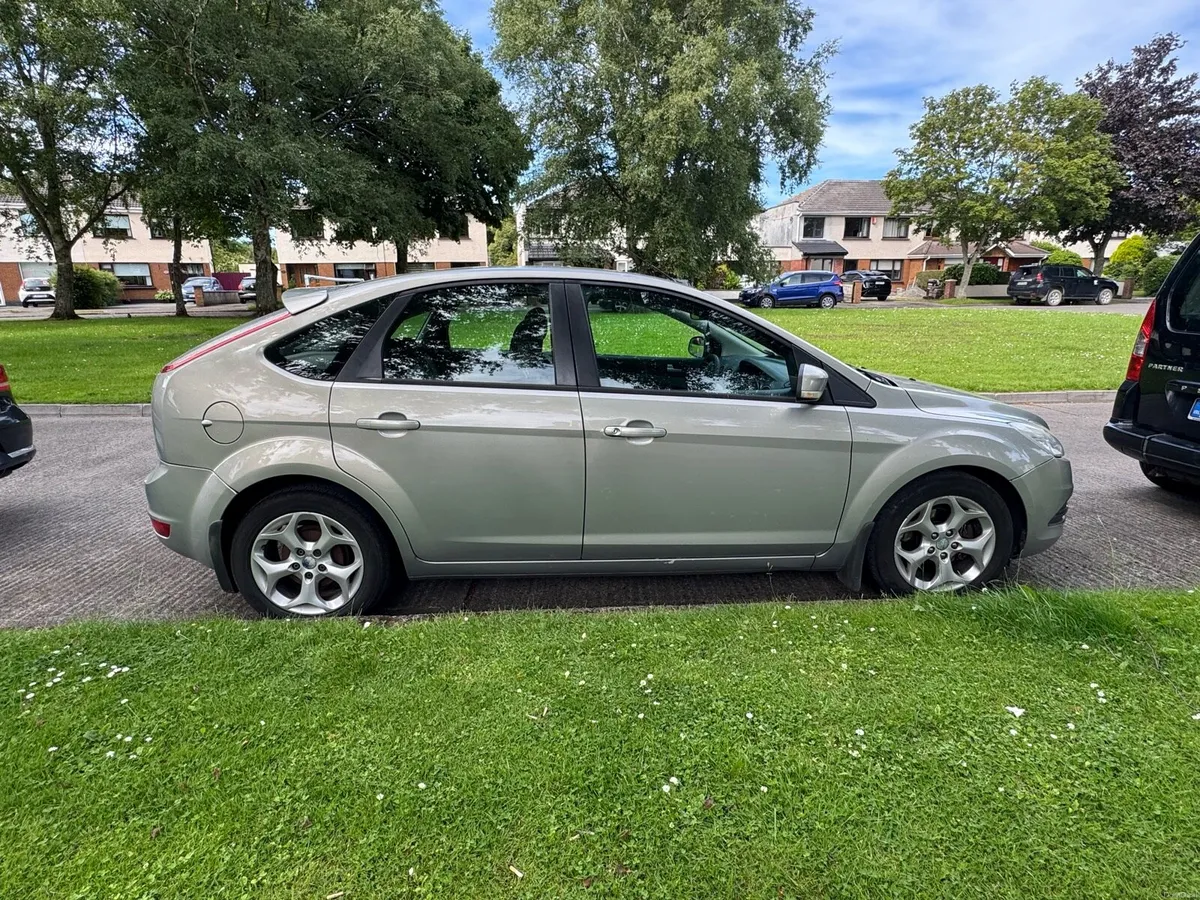 Car - Image 3