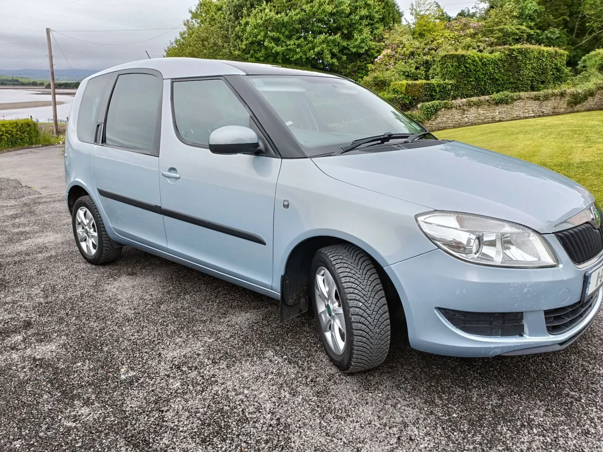 Skoda Roomster 2011 - Image 2