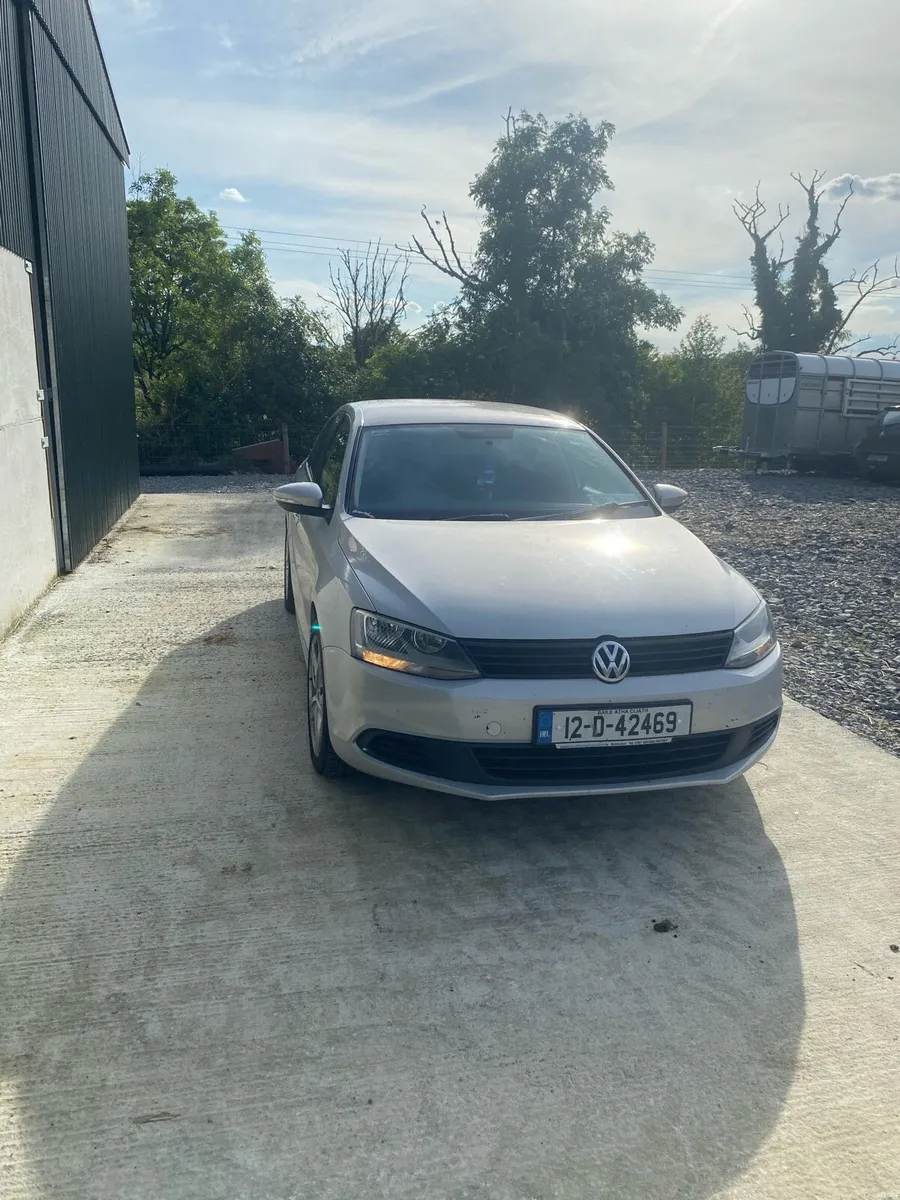 Volkswagen mk6 Jetta - Image 4