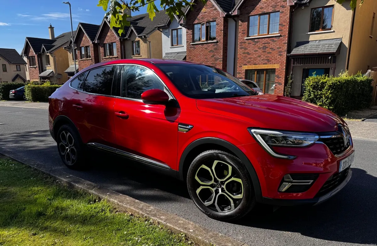 2023 Renault Arkana E Tech Hybrid - low mileage - Image 1