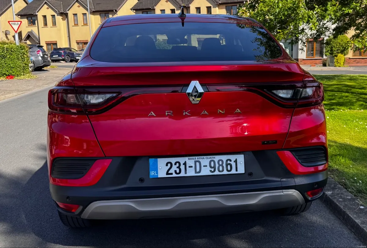 2023 Renault Arkana E Tech Hybrid - low mileage - Image 2