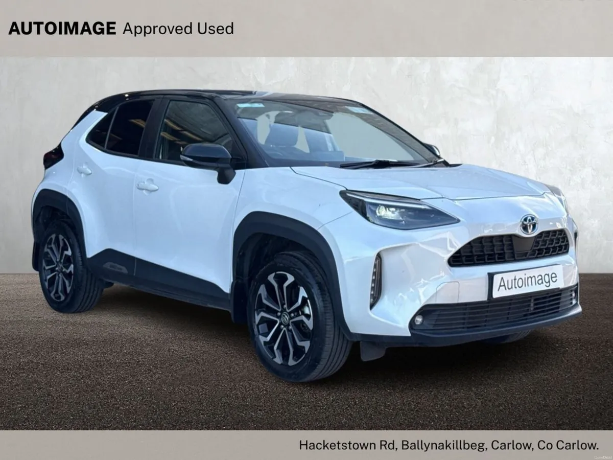 Toyota Yaris Cross 1.5 Hybrid Luna Sport (Pearl wh - Image 1