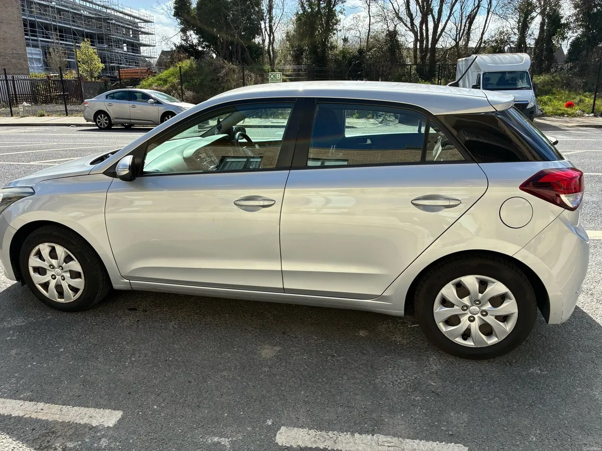 Hyundai I20 - Image 4