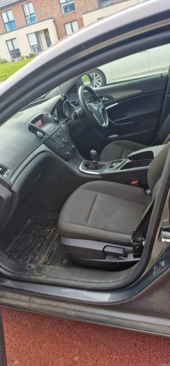 Vauxhall Insignia 2012 Nct and Tax - Image 2