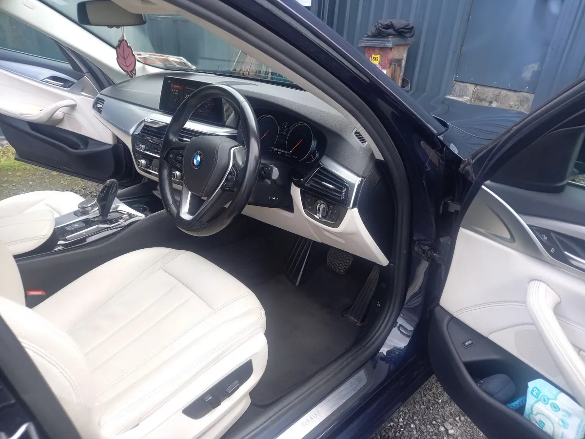 182 BMW G30 2.0D NCT 05/28 TAX 09/26PRICE 18500 E - Image 5
