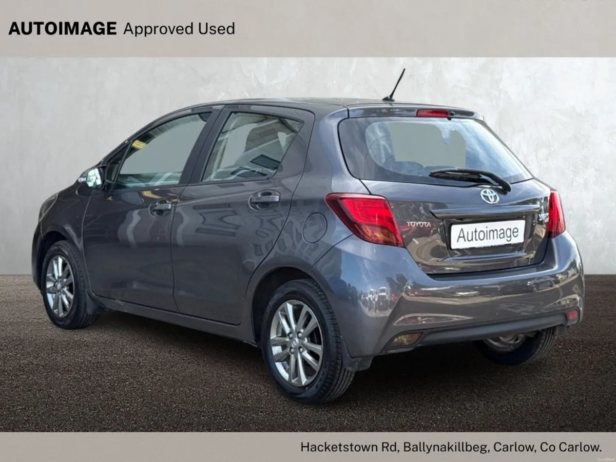 Toyota Yaris YARIS - Image 3