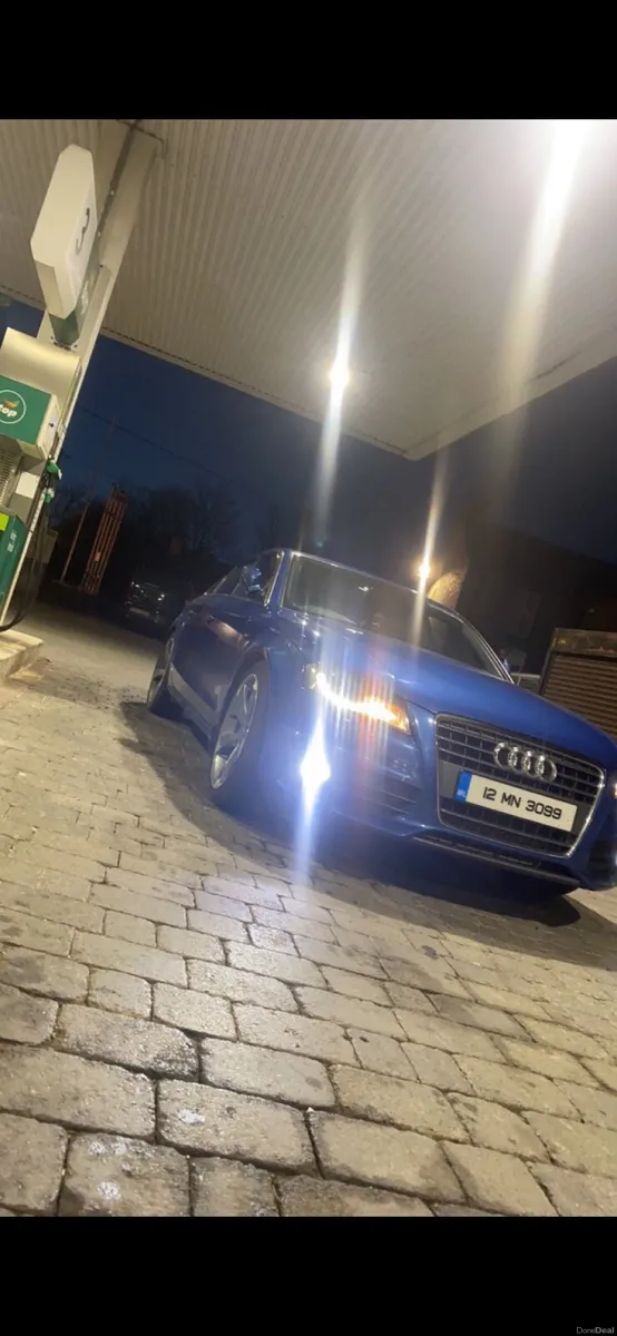 Audi A4 2012 - Image 1