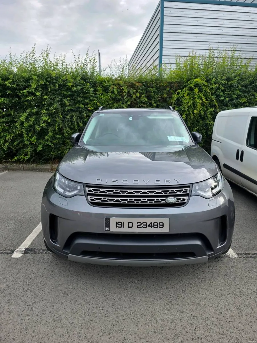 2019 Landrover Discovery 5 7 Seater - Image 5