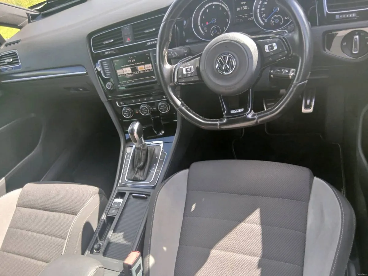 VOLKSWAGEN GOLF R EXCELLENT CONDITION - Image 2