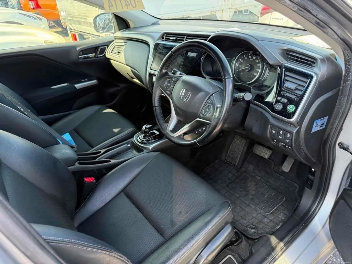 Honda Grace 1.5 HYBRID AUTOMATIC SALOON - BLACK HA - Image 3