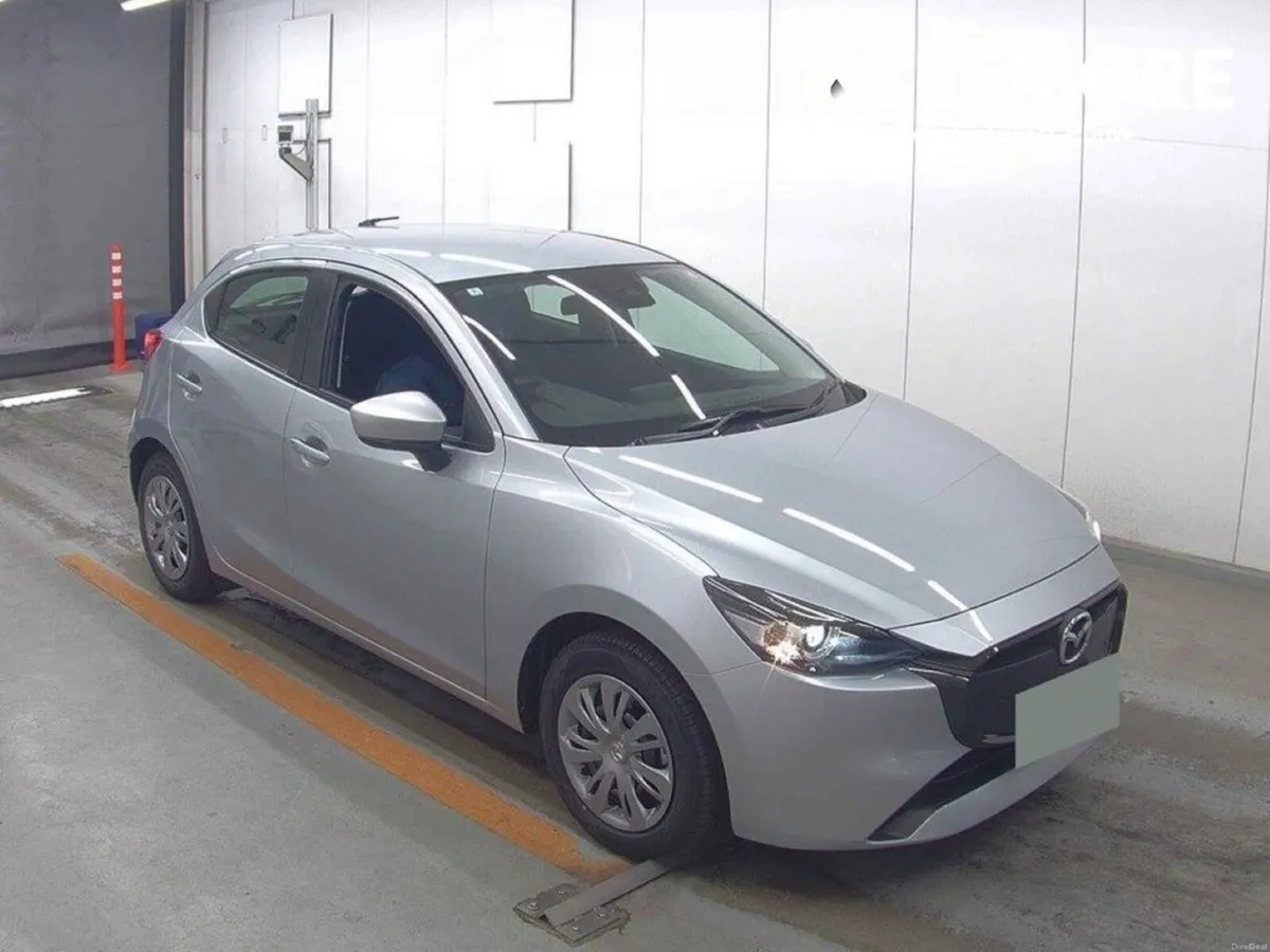 Mazda Mazda2 1.5 AUTOMATIC - LANE DEPARTURE WARNIN - Image 1