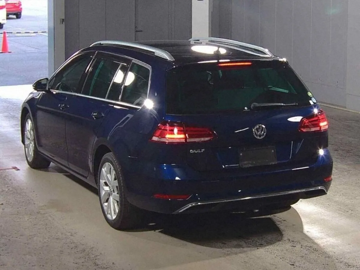 Volkswagen Golf 1.2 AUTOMATIC ESTATE - FACTORY ALL - Image 2