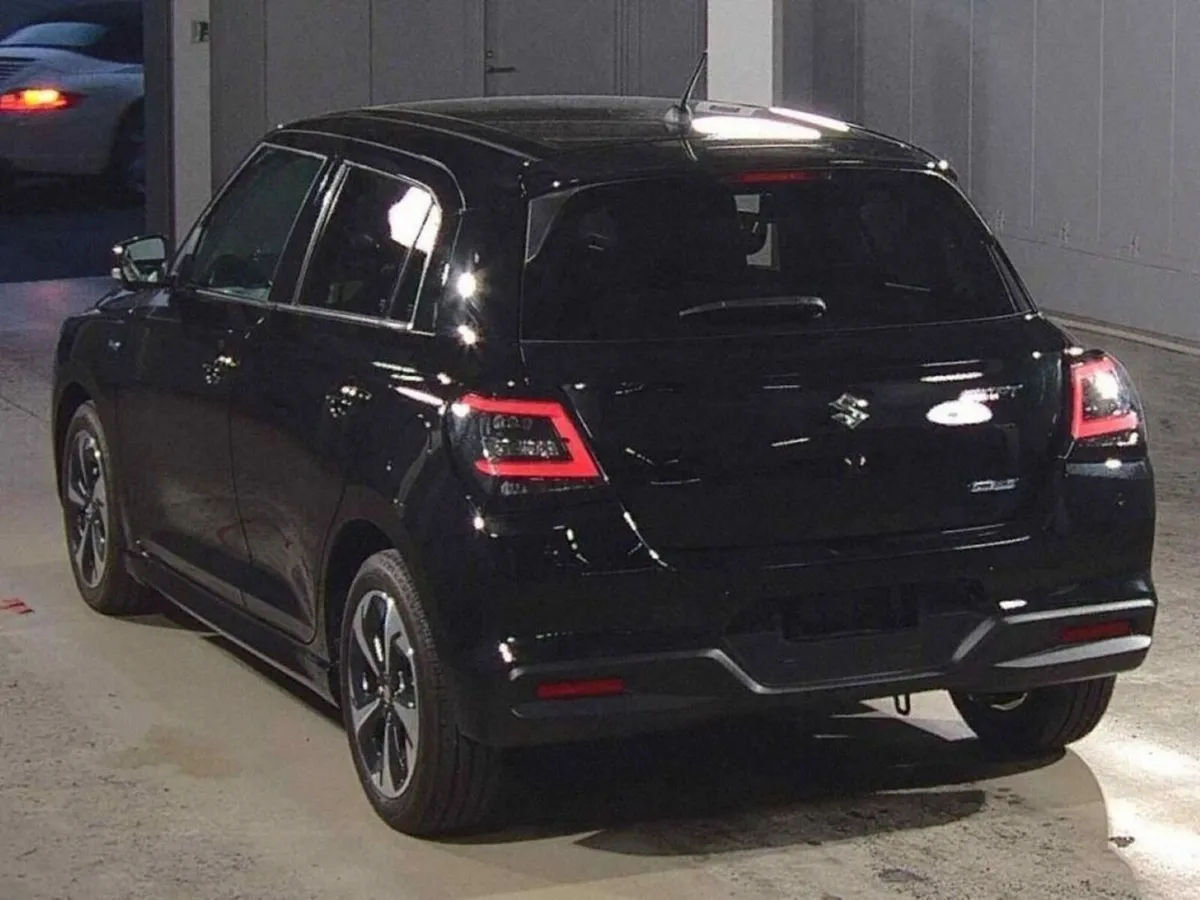 Suzuki Swift 1.2 HYBRID AUTOMATIC - MZ EDITION - U - Image 2
