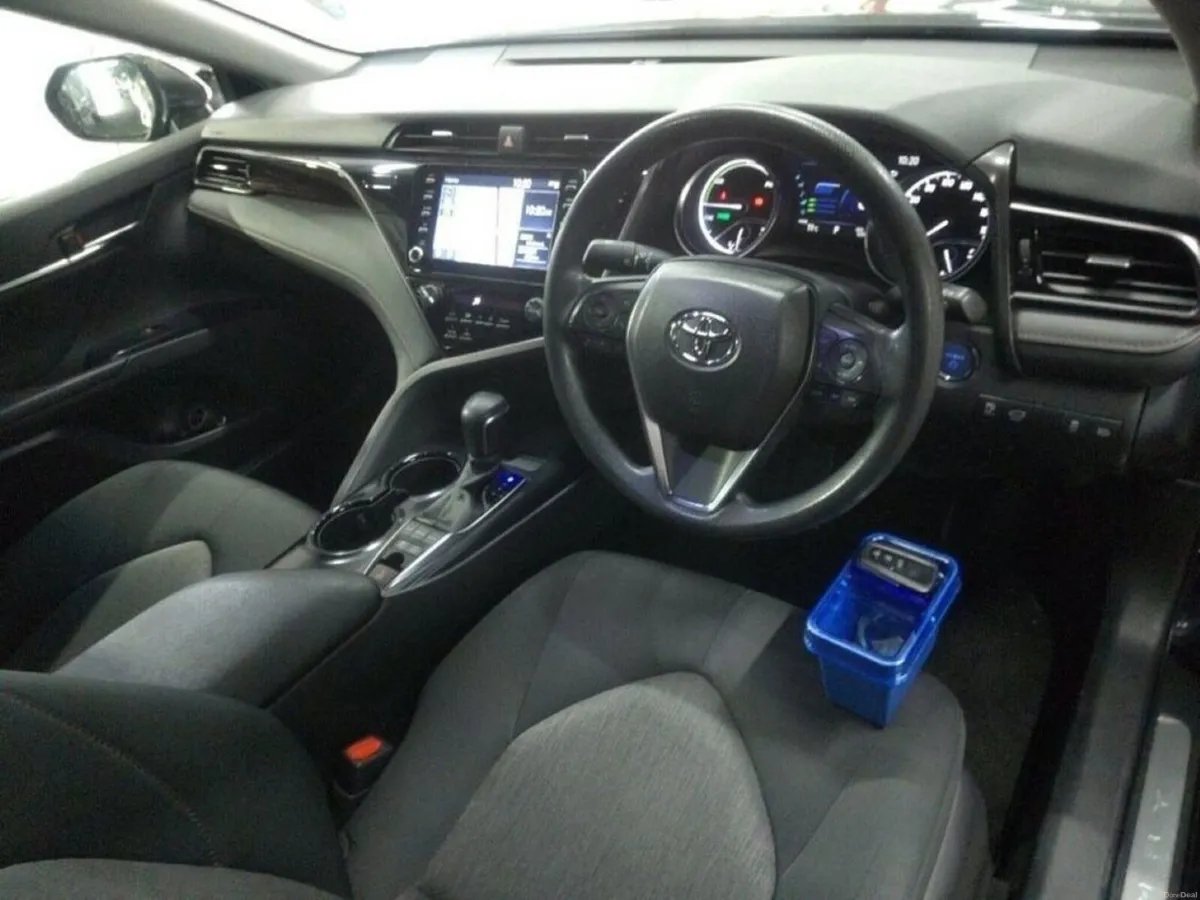 Toyota Camry 2.5 HYBRID AUTOMATIC - CRUISE CONTROL - Image 3