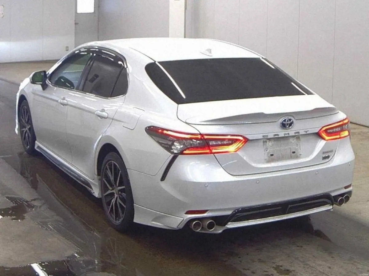 Toyota Camry 2.5 HYBRID AUTOMATIC - WS EDITION - G - Image 2