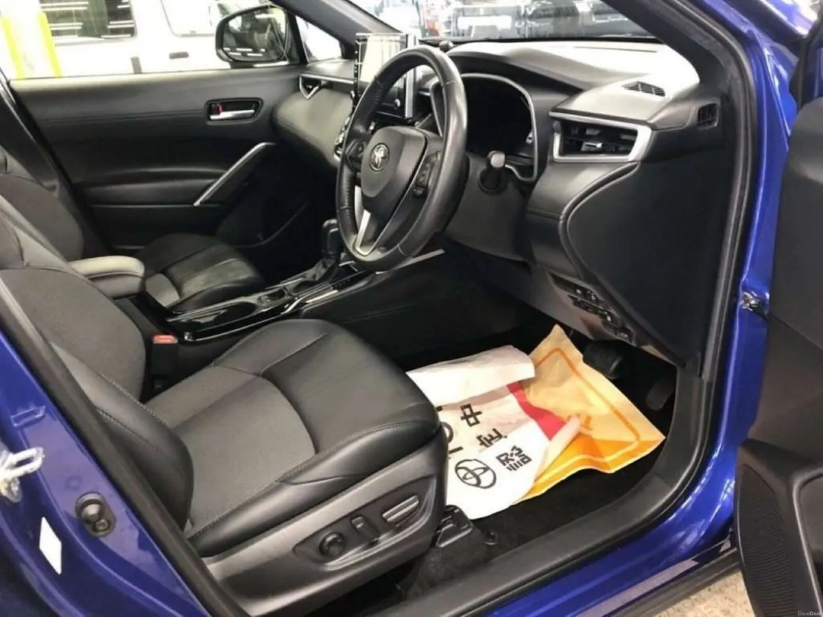 Toyota Corolla Cross 1.8 HYBRID AUTOMATIC Z EDITIO - Image 3