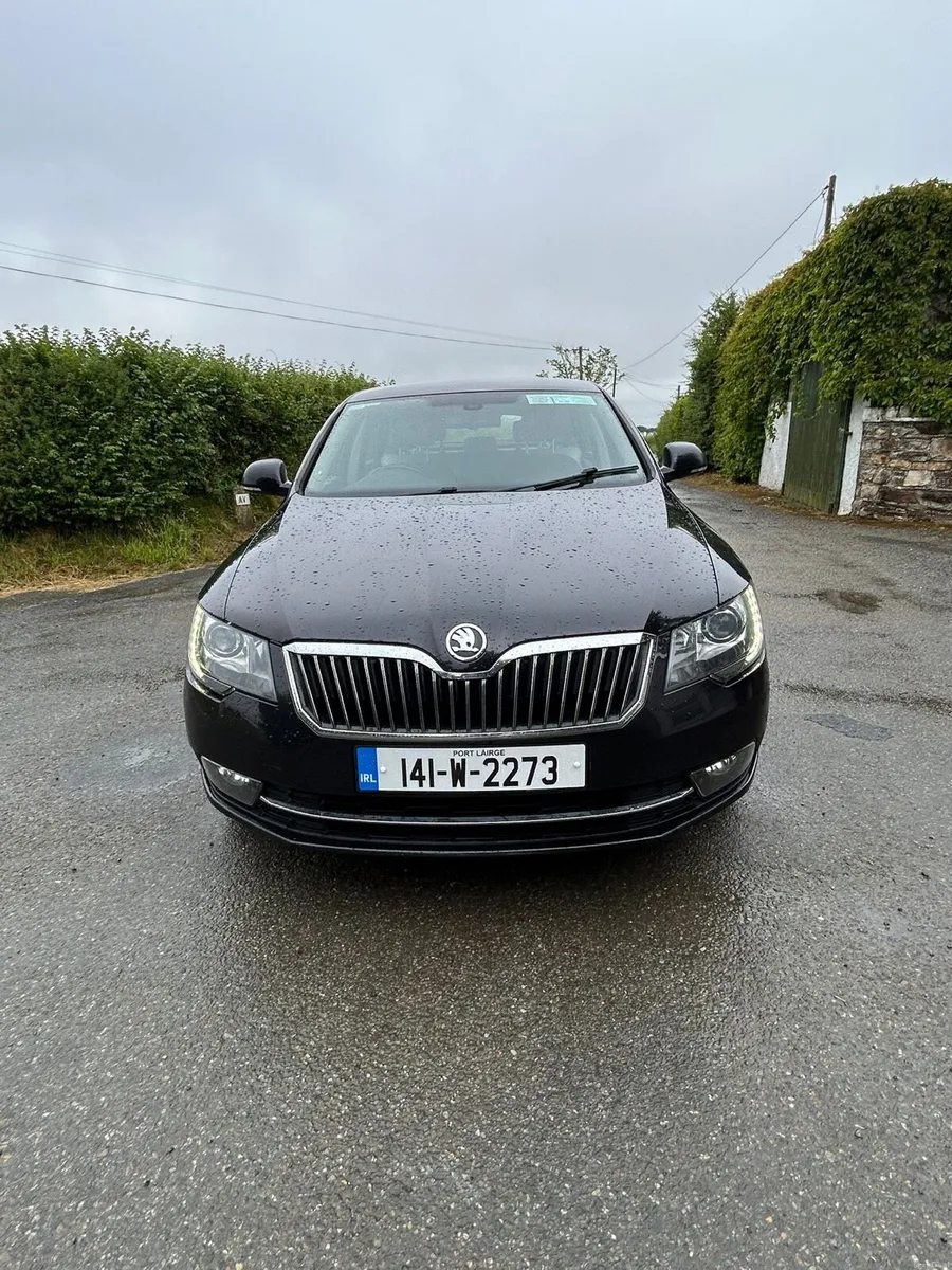 2014 Skoda Superb 2.0dsl - Image 4