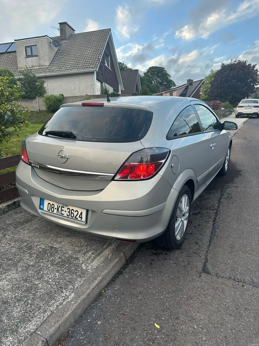 2008 Opel Astra coupe - Image 1