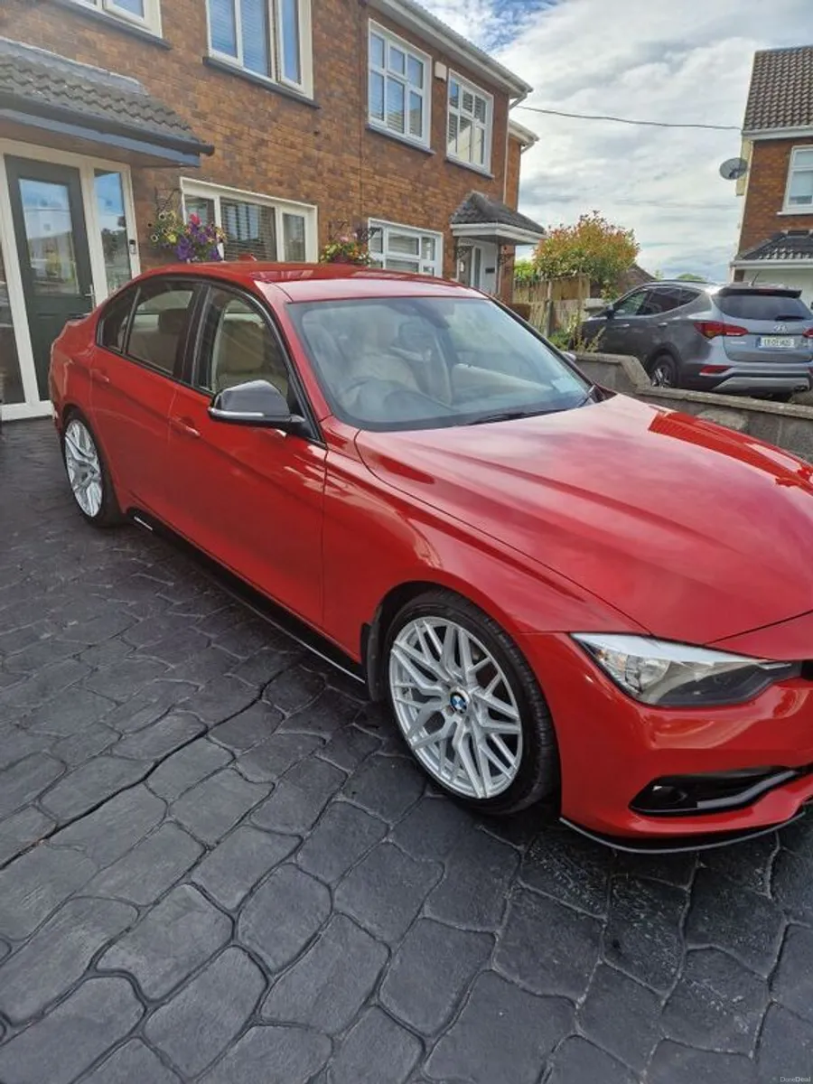 2015 Bmw 3-series - Image 2