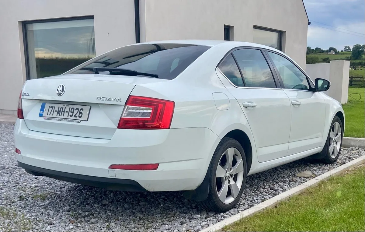 Skoda Octavia 2017 - Image 3