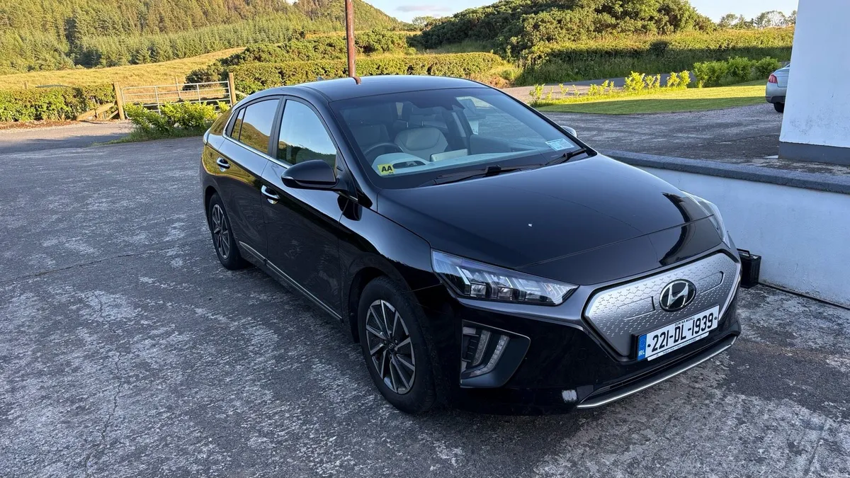 Hyundai IONIQ 2022 - Image 2