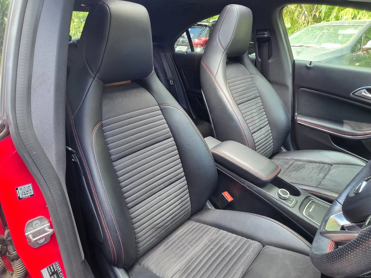2019 MERCEDES-BENZ CLA180 AMG SPORT AUTO / NEW NCT - Image 5