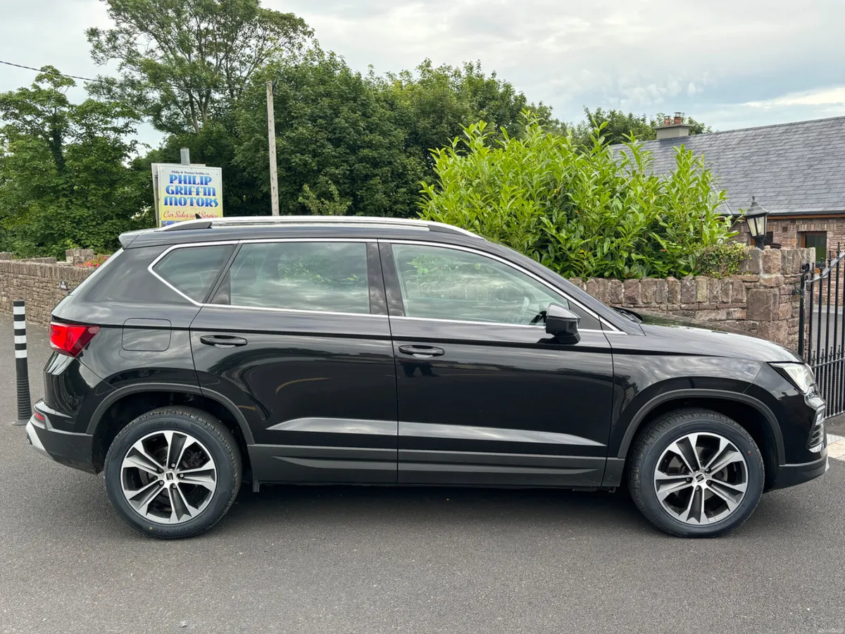 2023 SEAT ATECA only 67000 km High Spec Big screen - Image 5