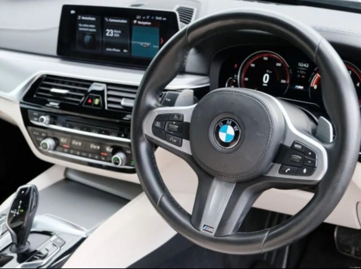 BMW 5-Series G30 M-Sport 2017 - Image 5
