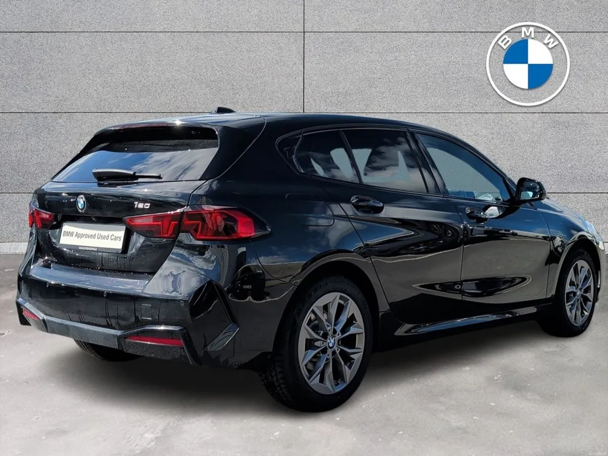 BMW 1-Series 120 Sport - Image 2