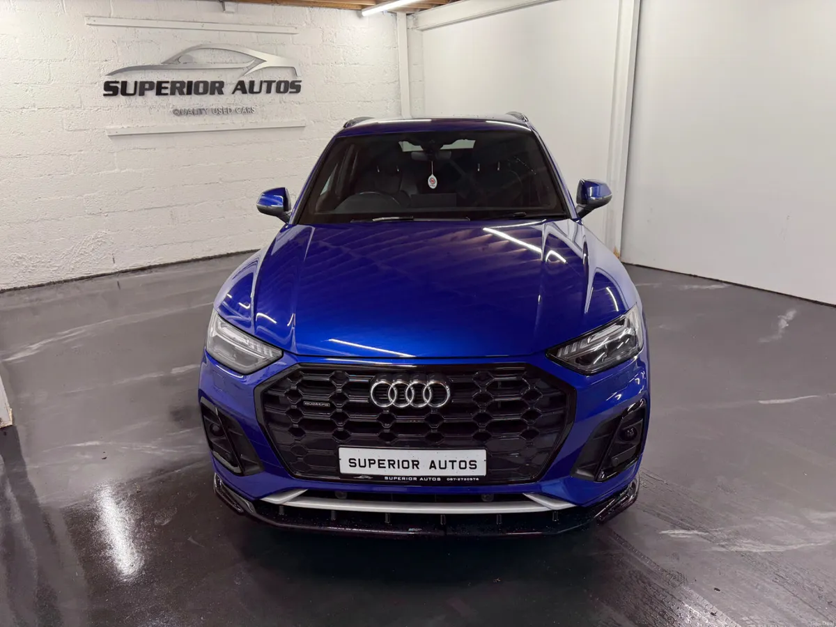 2022 Audi Q5 S-Line 50TFSI E Petrol Hybrid - Image 3