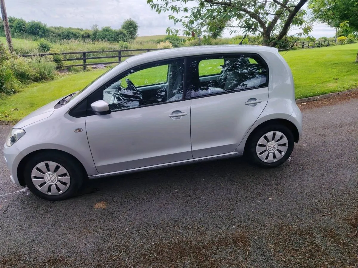 Spotless VW up 1.0 ltr petrol - Image 4