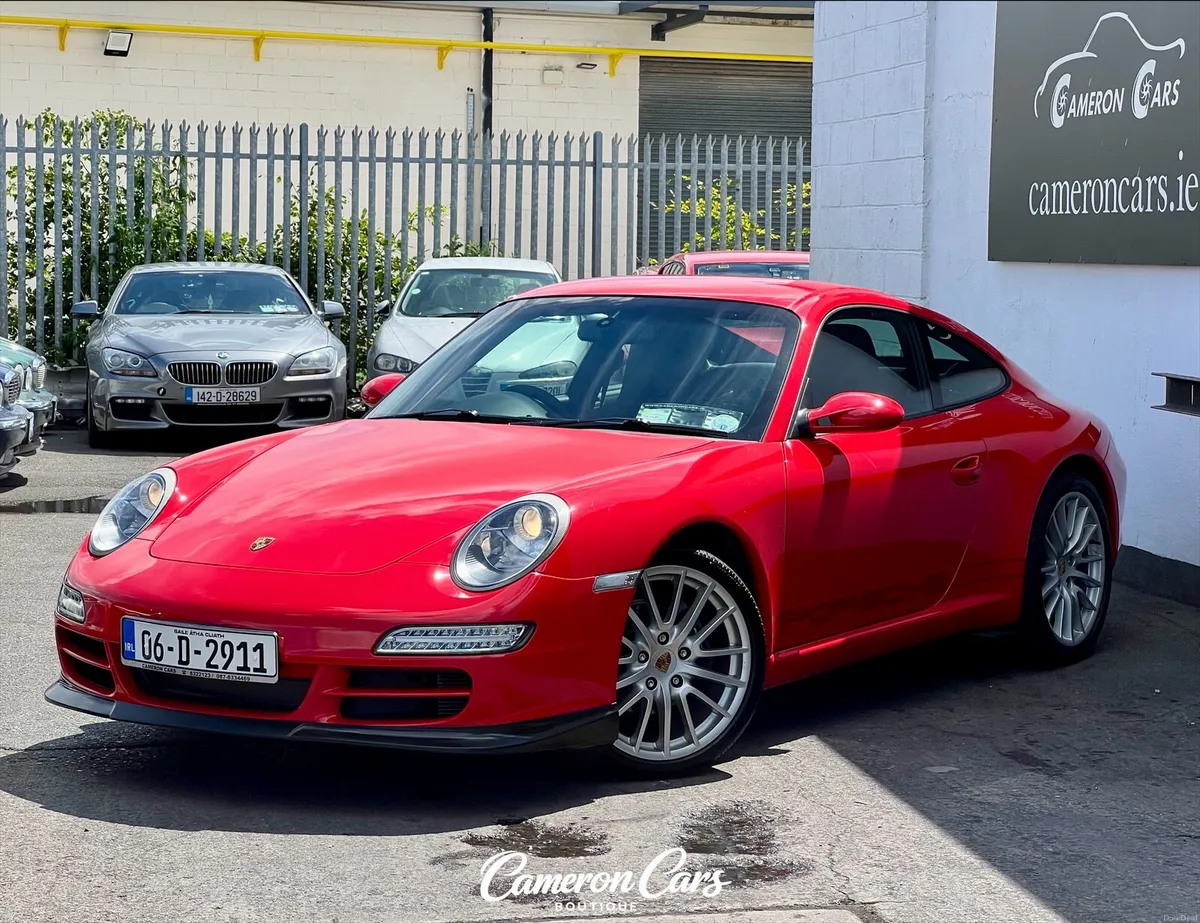 PORSCHE 911 CARERRA 997 RED MANUAL - Image 1
