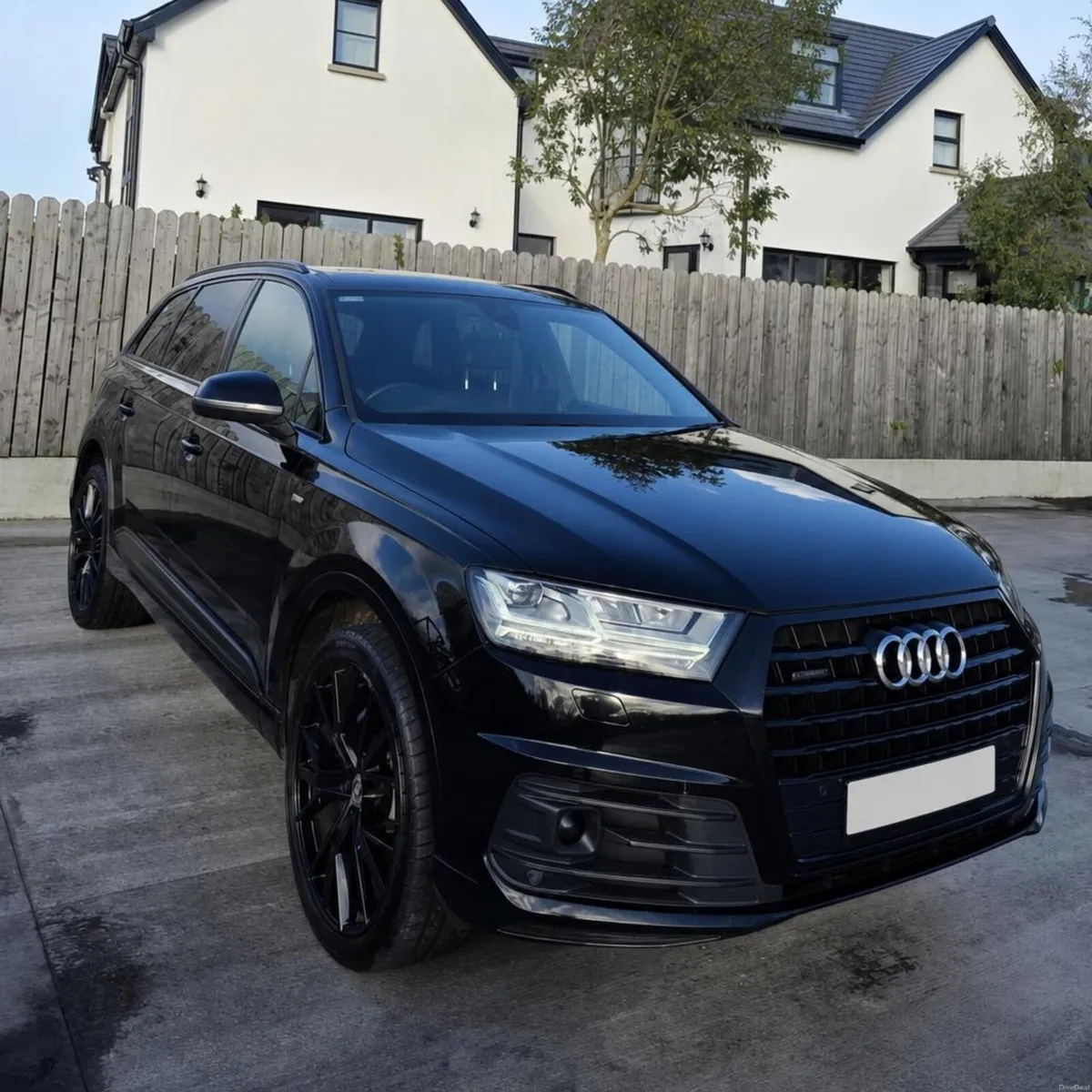 Audi Q7 black edition. Engine replacement required - Image 3