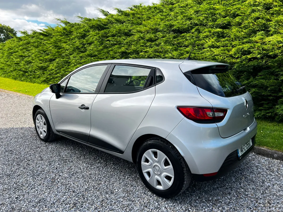 2014 Renault Clio 1.2L - Low Km's - Image 4