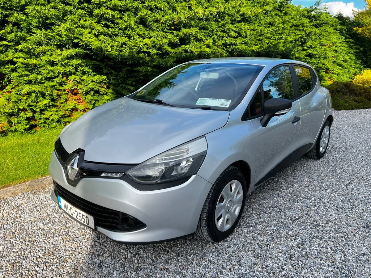 2014 Renault Clio 1.2L - Low Km's - Image 3