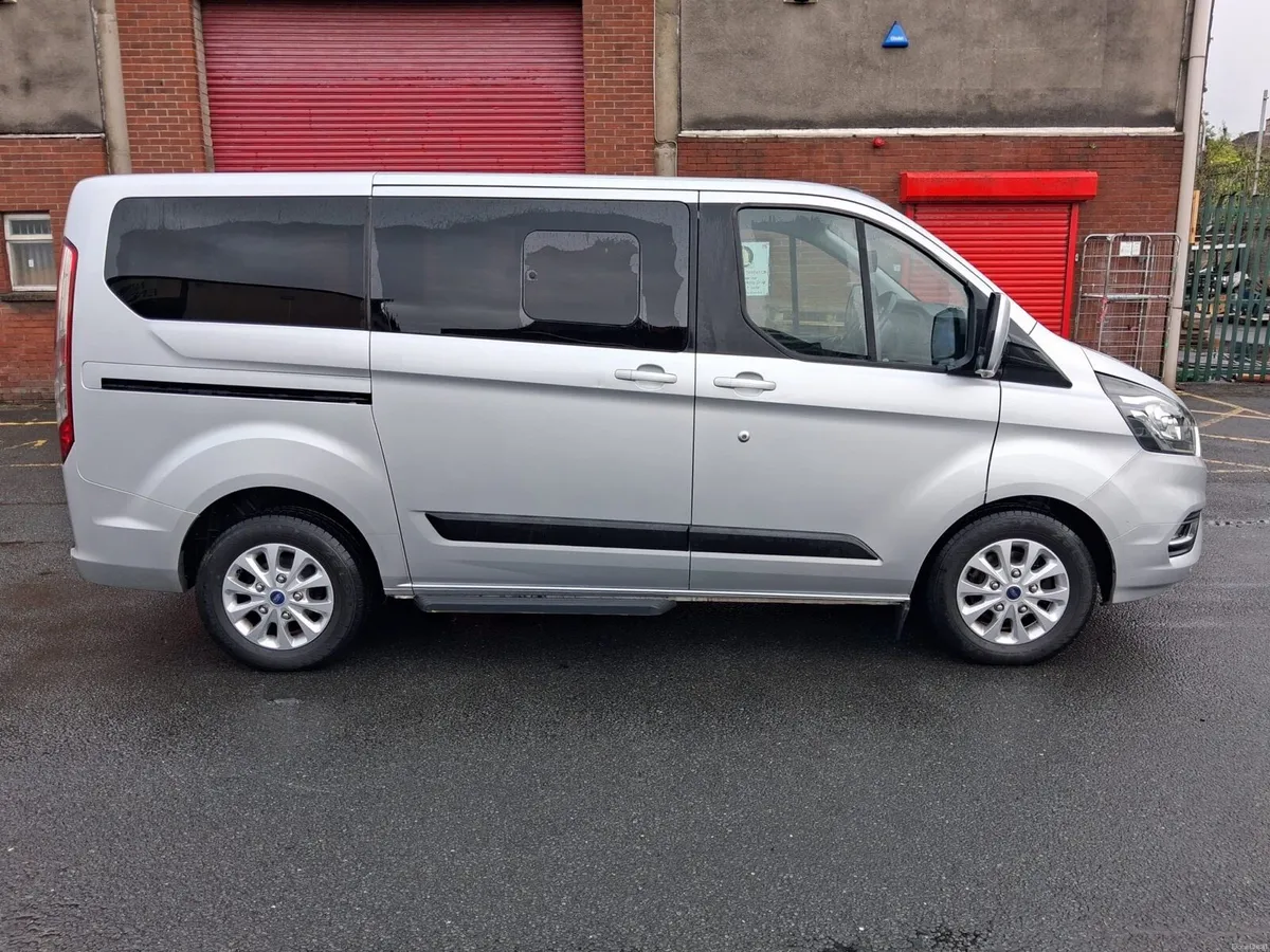 2019 Ford Tourneo (9 seater) - Image 2