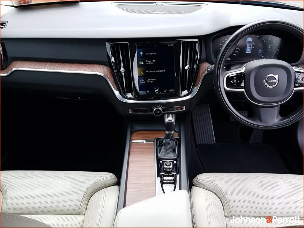 Volvo S60 T4 190hp Inscription Automatic (Sunroof - Image 3