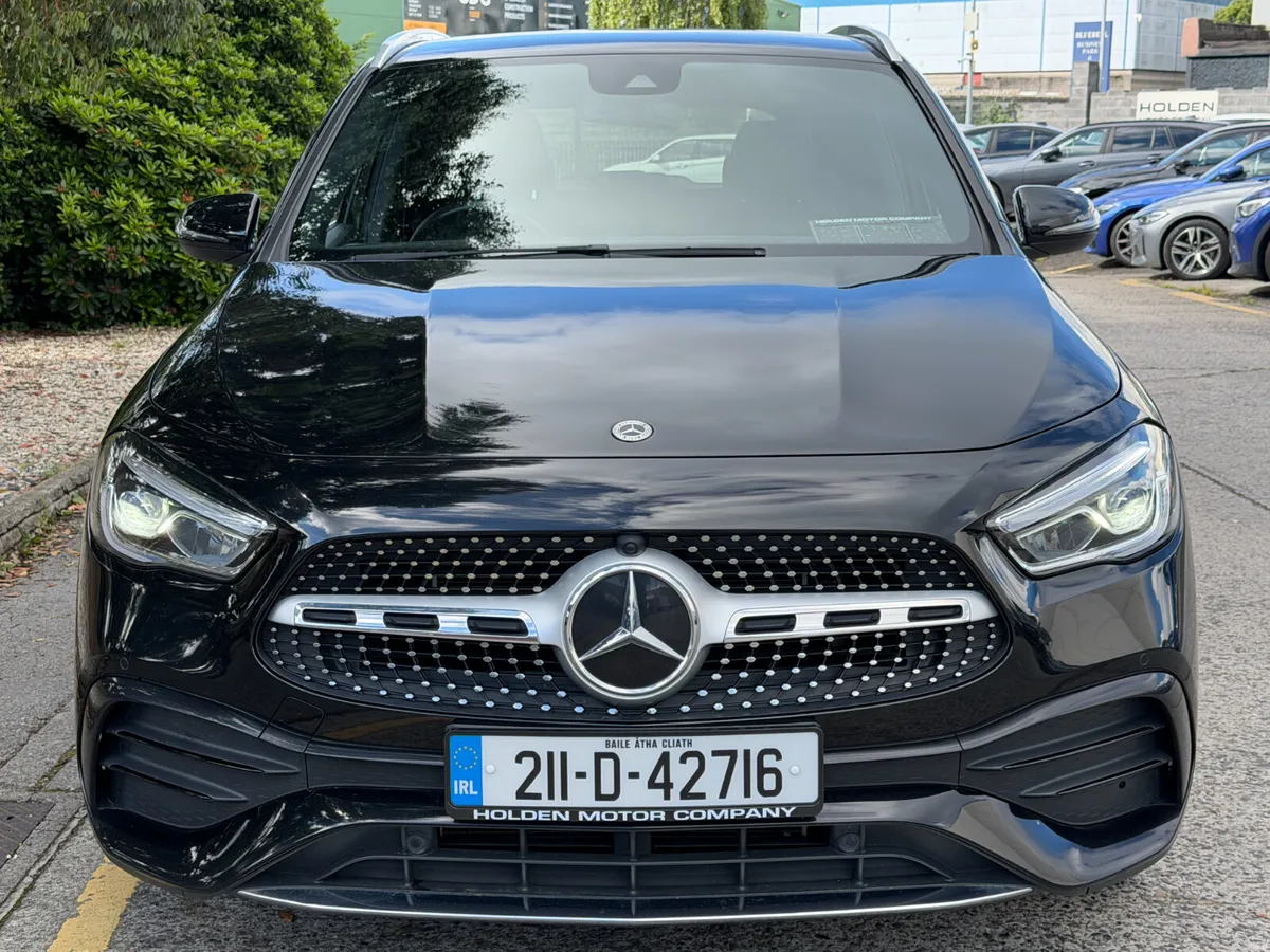 2021 Mercedes-Benz GLA. EXCLUSIVE EDITION. 2 KEYS - Image 4