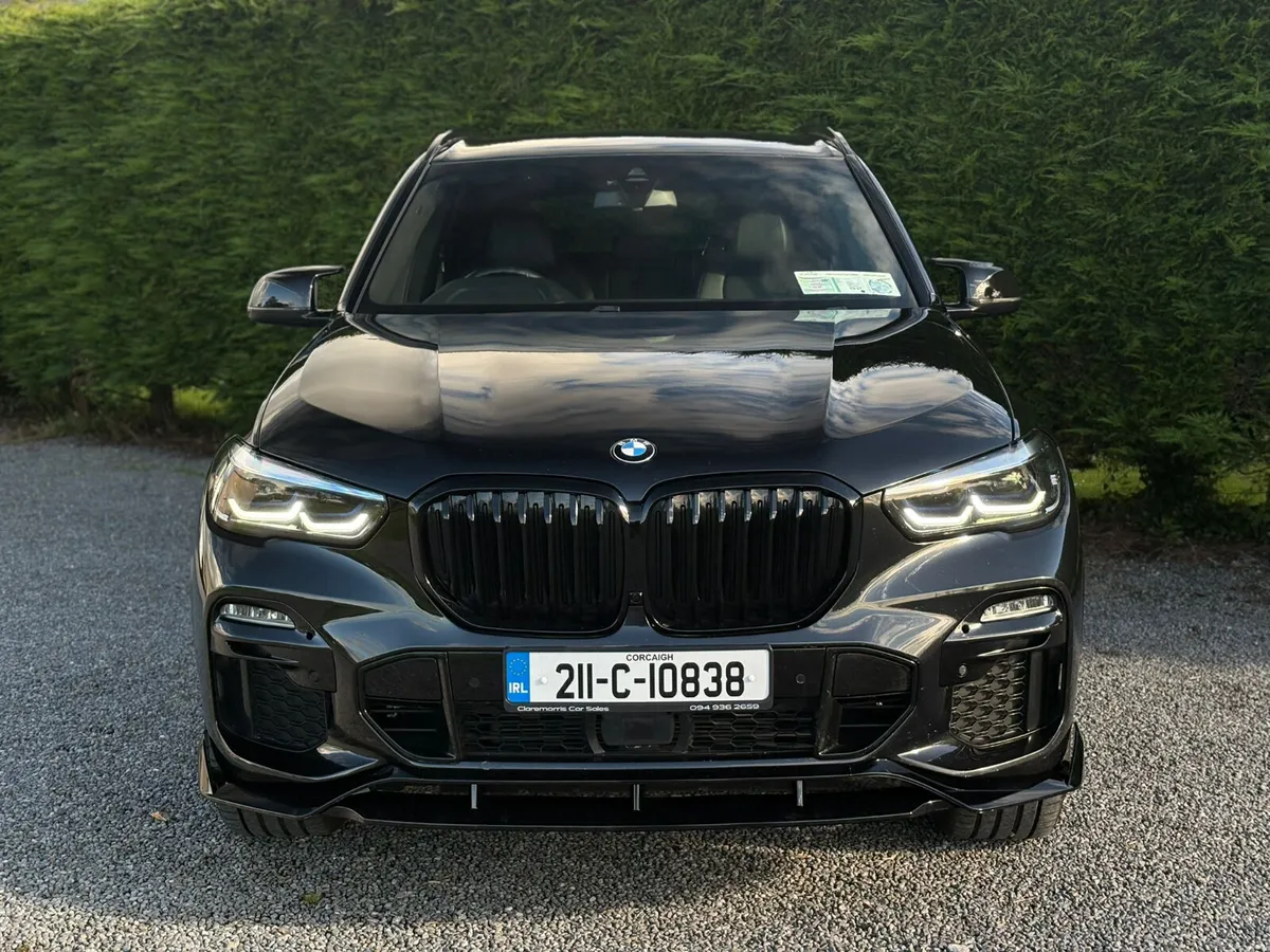 BMW X5 2021 - Image 2