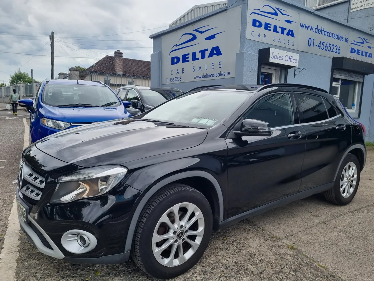 2017 MERCEDES GLA CLASS SE GLA200D AUTOMATIC - Image 2