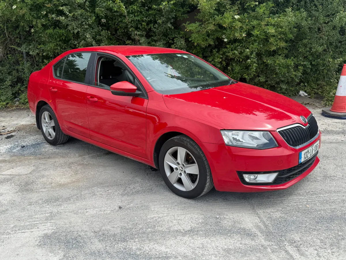 Skoda Octavia 2013 - Image 1