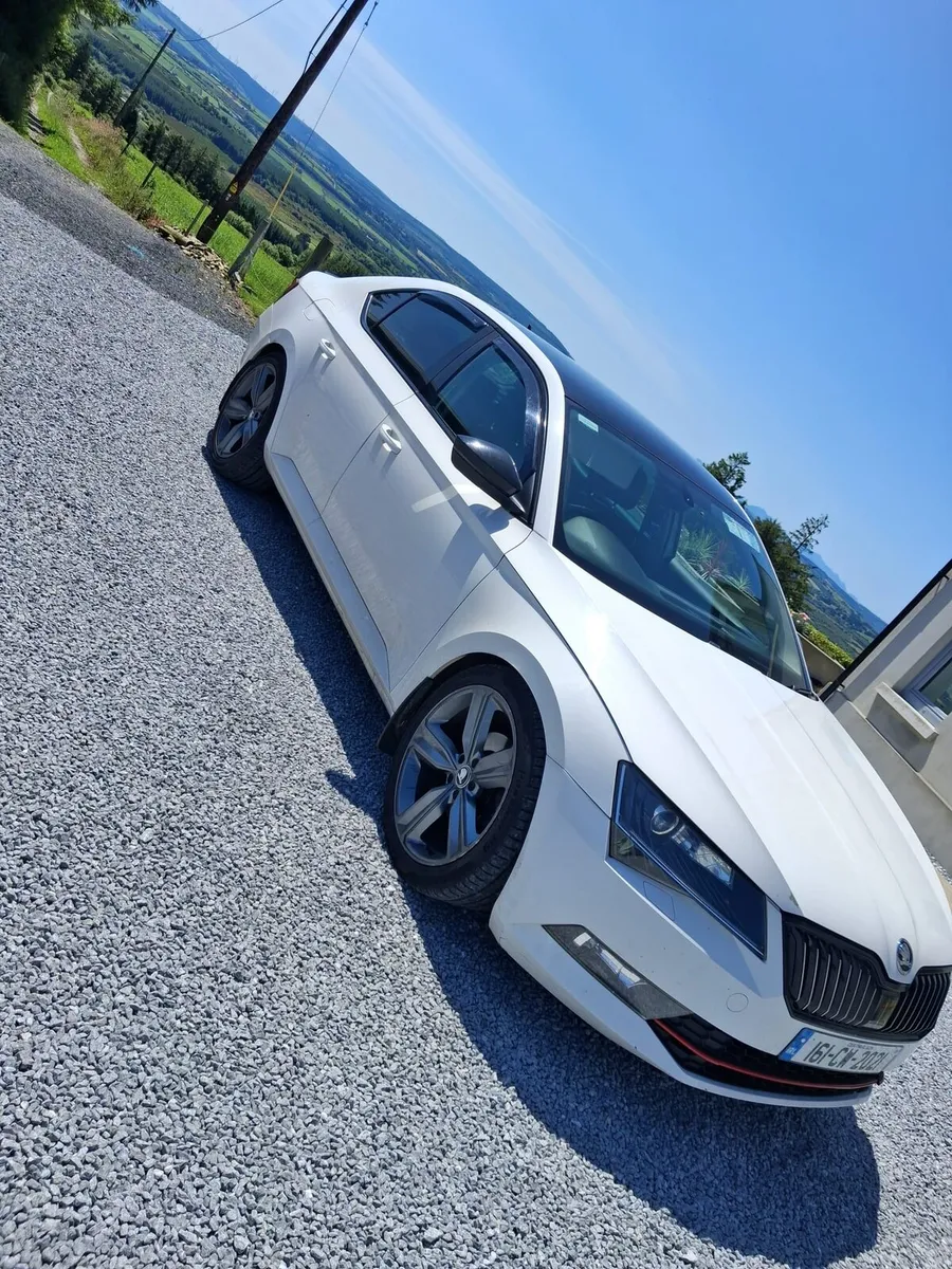 Skoda superb - Image 1