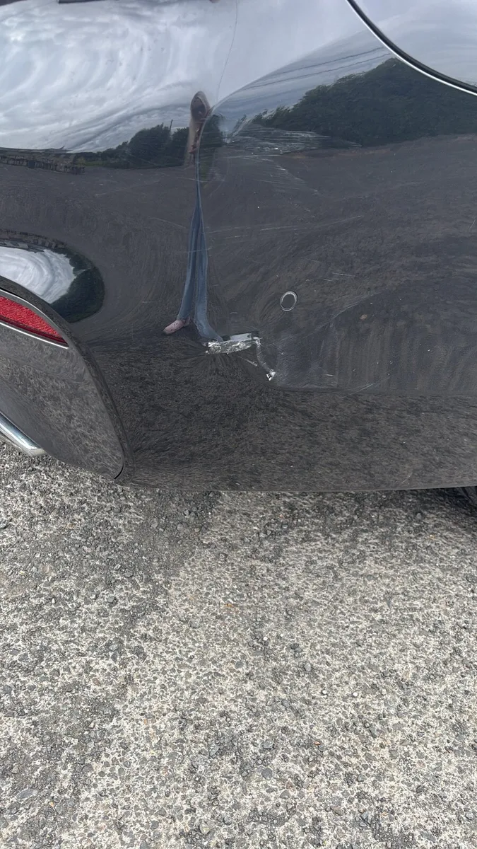 BMW 5-Series 2019 - Image 2