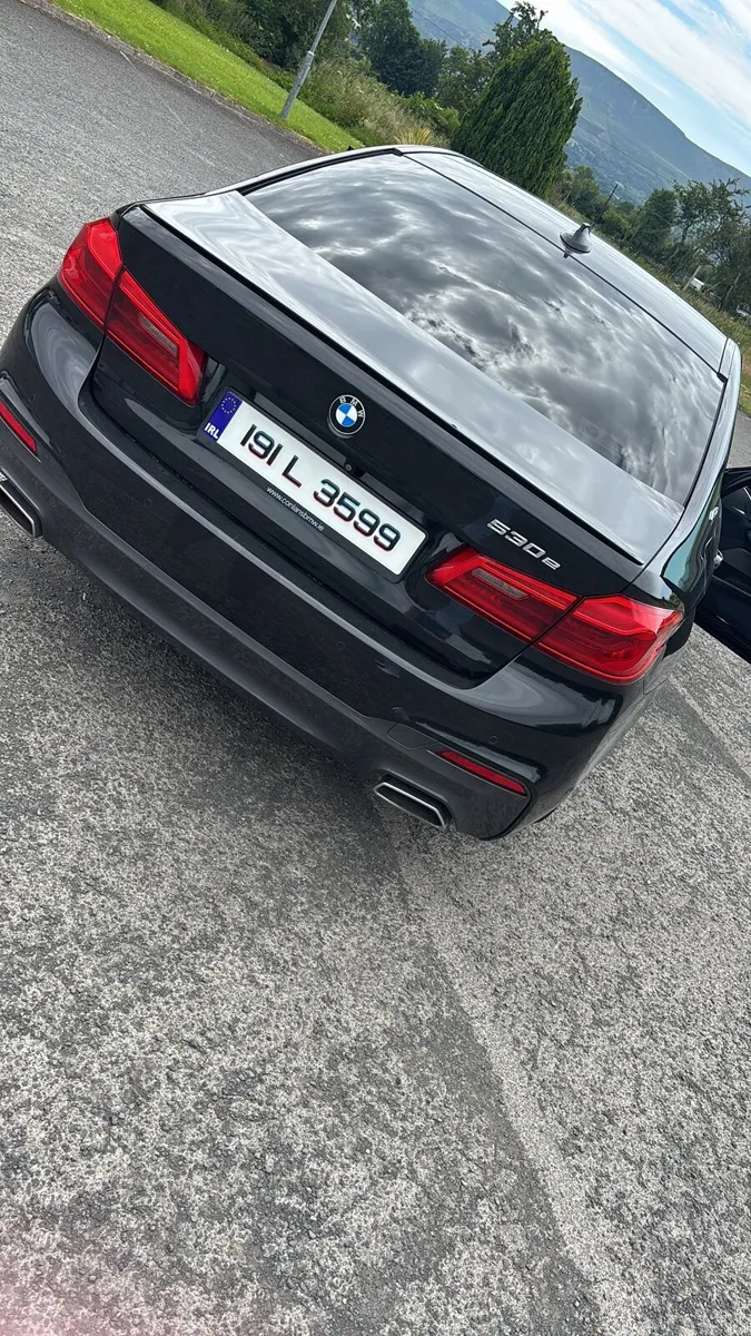 BMW 5-Series 2019 - Image 5