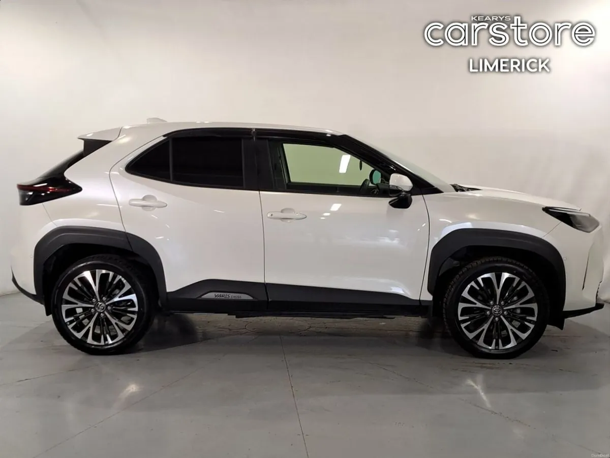 Toyota Yaris Cross 1.5 HEV Z Spec Partial Leather - Image 2