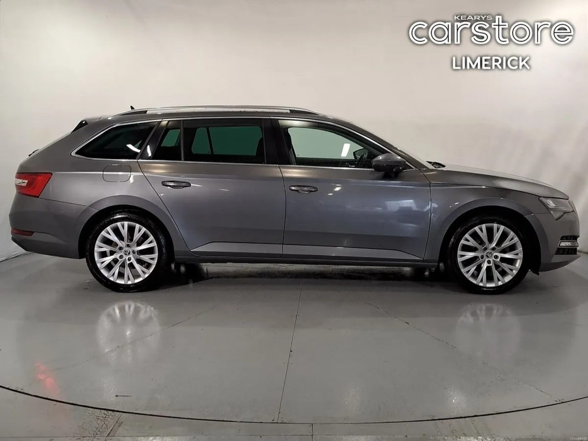Skoda Superb SUPERB Combi Style 2.0TDI 150HP M6F - Image 2