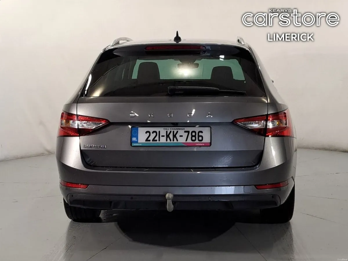 Skoda Superb SUPERB Combi Style 2.0TDI 150HP M6F - Image 4