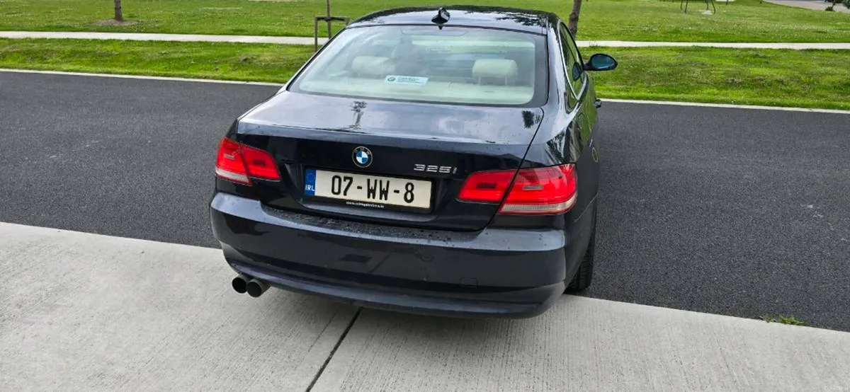 Car - Image 2