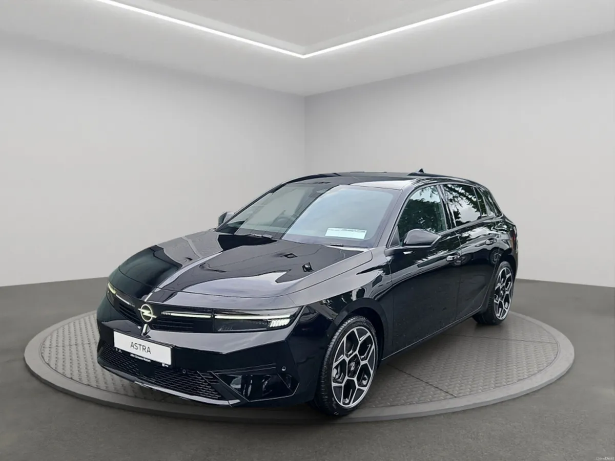Opel Astra GS 1.2 MHEV 145PS - Image 3