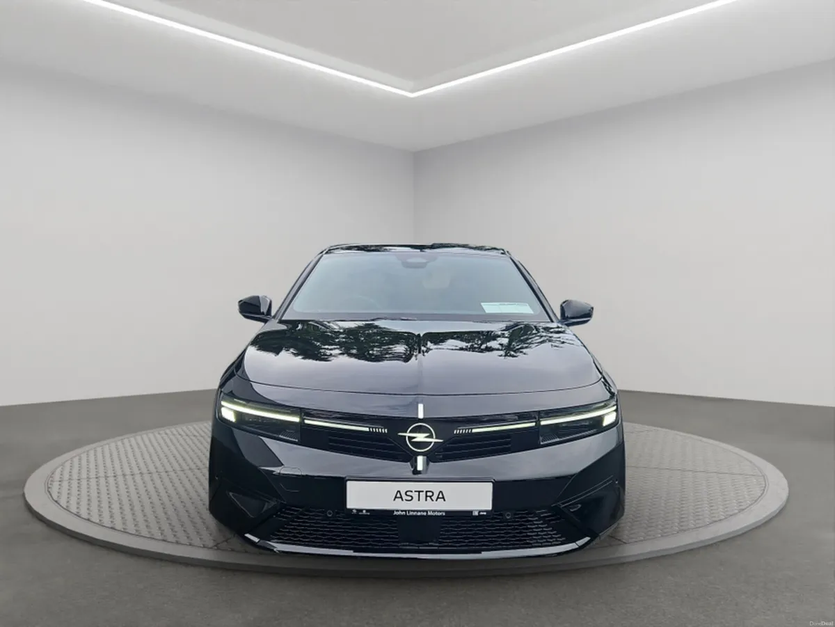 Opel Astra GS 1.2 MHEV 145PS - Image 2